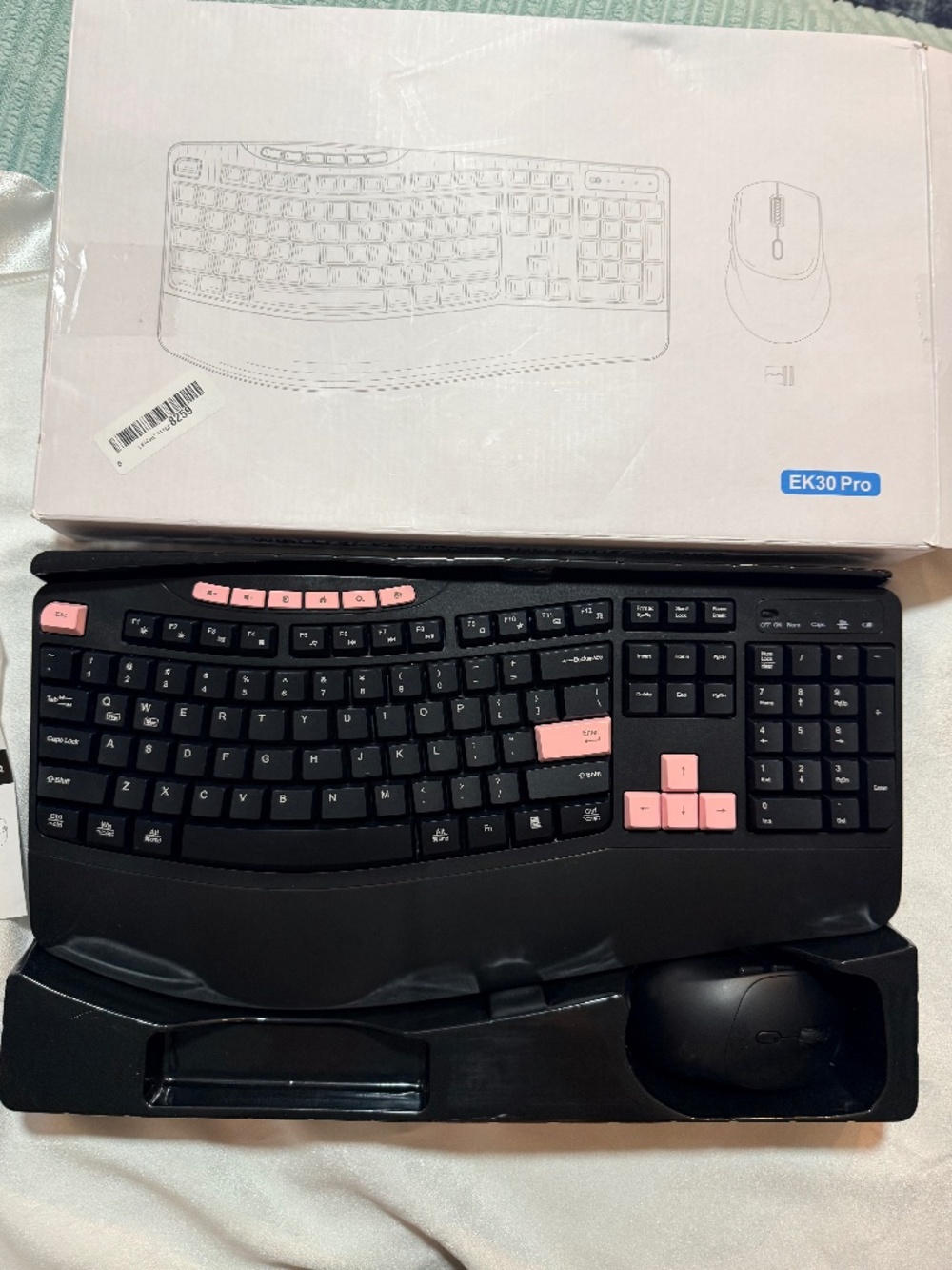 EK30 Pro 2.4G Wireless Keyboard & Mouse Combo USB Full Size Ergonomic Black Pink